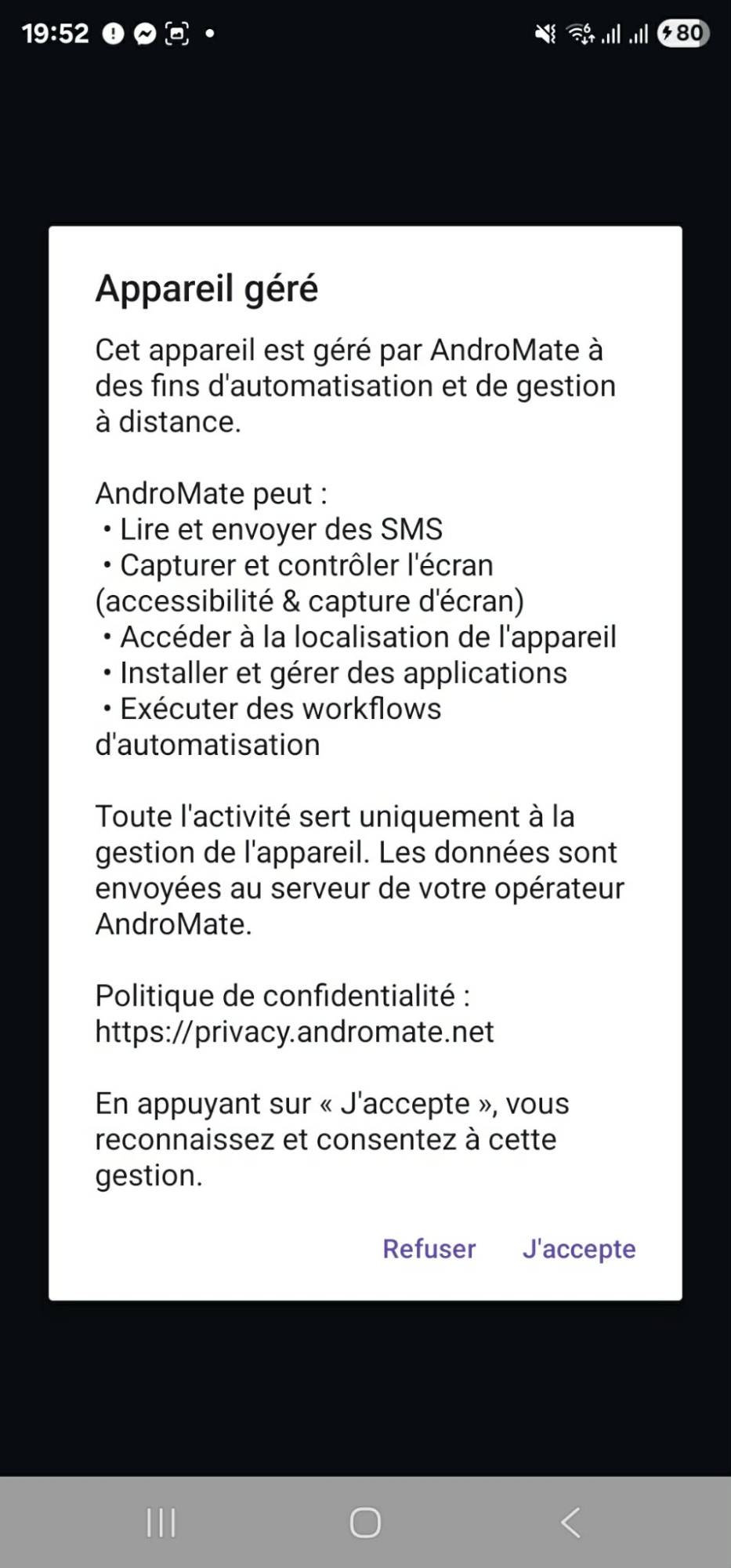 Managed device consent dialog with I agree and Decline (shown here in French)
